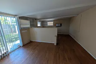 621 NE 56th St, Oakland Park, FL 33334 - Photo 8