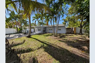 621 NE 56th Street, Oakland Park, FL 33334 - Photo 1