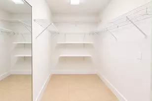 990 NW 1st St, Miami, FL 33128 - Photo 10