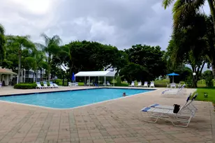 2751 S Palm Aire Dr, Pompano Beach, FL 33069 - Photo 26