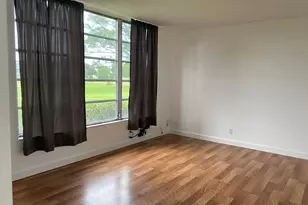 2751 S Palm Aire Dr, Pompano Beach, FL 33069 - Photo 6