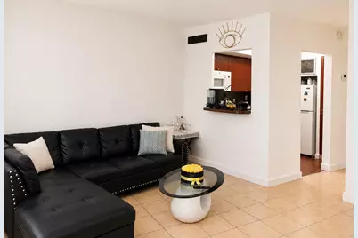 11 SW 52nd Avenue #7b, Coral Gables, FL 33134 - Photo 4