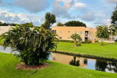 816 Normandy Q, Delray Beach, FL 33484 - Photo 14