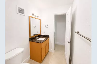 990 NW 1st Street #Apt 1, Miami, FL 33128 - Photo 8