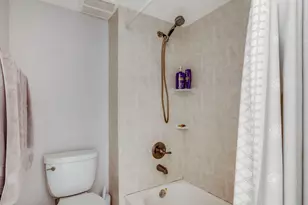 303 Lakeview Dr, Weston, FL 33326 - Photo 34