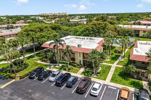 303 Lakeview Dr, Weston, FL 33326 - Photo 4