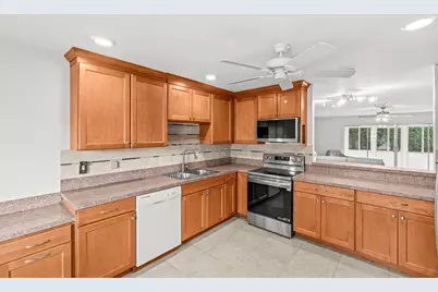 5074 Privet Place #B, Delray Beach, FL 33484 - Photo 4