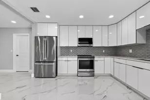 1408 Cochran Dr, Lake Worth Beach, FL 33461 - Photo 14