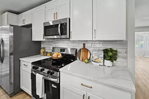 1962 SW Libra Ln, Port Saint Lucie, FL 34984 - Photo 20