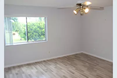6698 N 10th Ave Avenue N #218, Lake Worth, FL 33467 - Photo 12