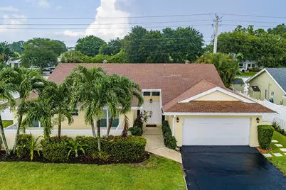 433 SW 27th Avenue, Delray Beach, FL 33445 - Photo 1
