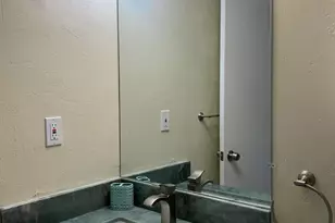 8115 SW 24th St, North Lauderdale, FL 33068 - Photo 24