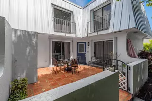 106 Linda Ln, Palm Beach Shores, FL 33404 - Photo 1