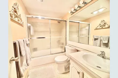 4010 Harwood C, Deerfield Beach, FL 33442 - Photo 10