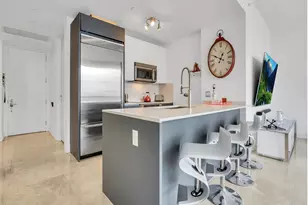 1300 Brickell Bay Dr, Miami, FL 33131 - Photo 2