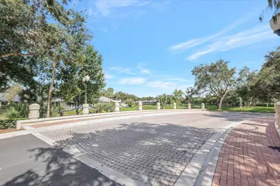 2433 SW Danbury Lane, Palm City, FL 34990 - Photo 8