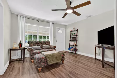 410 SE 4th Avenue, South Bay, FL 33493 - Photo 4