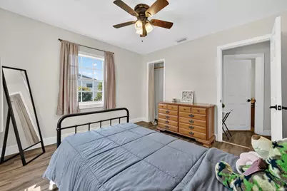 410 SE 4th Avenue, South Bay, FL 33493 - Photo 6