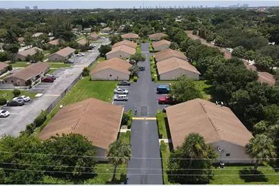 3820 Harwood Street, West Palm Beach, FL 33403 - Photo 16
