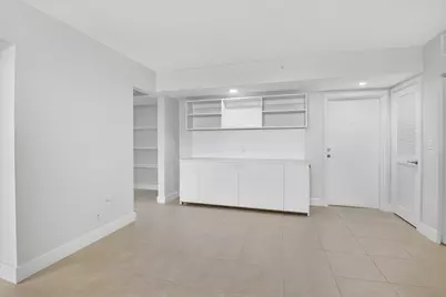 7786 Lakeside Boulevard #653, Boca Raton, FL 33434 - Photo 8