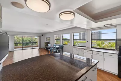 1036 US Highway 1 #324, North Palm Beach, FL 33408 - Photo 2