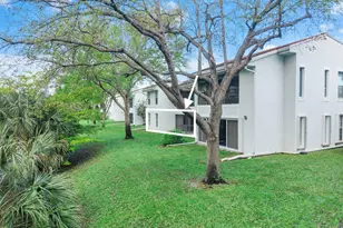 6237 Old Court Rd, Boca Raton, FL 33433 - Photo 2