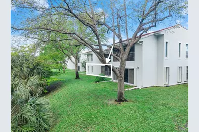 6237 Old Court Road #104, Boca Raton, FL 33433 - Photo 2