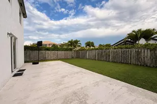 10706 Hidden Bend Way, Wellington, FL 33414 - Photo 16