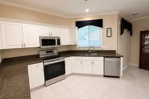 10706 Hidden Bend Way, Wellington, FL 33414 - Photo 4