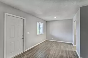 9186 Roan Ln, West Palm Beach, FL 33403 - Photo 10