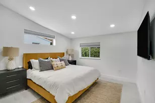 340 Summa St, West Palm Beach, FL 33405 - Photo 14