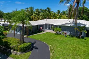 19885 NE 22nd Ave, Miami, FL 33180 - Photo 6