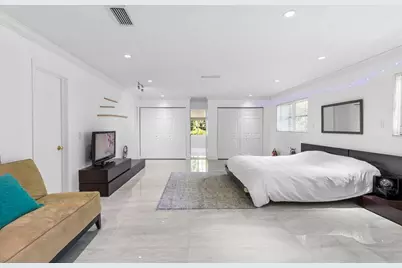 19885 NE 22nd Avenue, Miami, FL 33180 - Photo 58