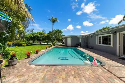 19885 NE 22nd Avenue, Miami, FL 33180 - Photo 64