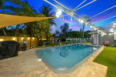 19885 NE 22nd Avenue, Miami, FL 33180 - Photo 70