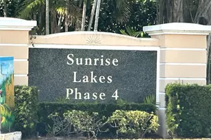 10332 Sunrise Lakes Blvd, Sunrise, FL 33322 - Photo 4