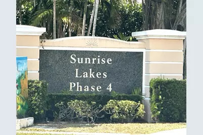 10332 Sunrise Lakes Boulevard #310, Sunrise, FL 33322 - Photo 4