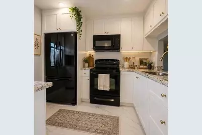 10332 Sunrise Lakes Boulevard #310, Sunrise, FL 33322 - Photo 2