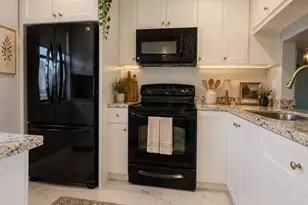 10332 Sunrise Lakes Blvd, Sunrise, FL 33322 - Photo 2