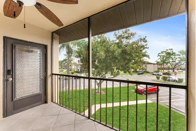 421 Pine Glen Lane #A2, Greenacres, FL 33463 - Photo 6