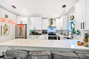 5568 American Cir, Delray Beach, FL 33484 - Photo 12