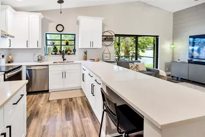 5568 American Circle, Delray Beach, FL 33484 - Photo 10