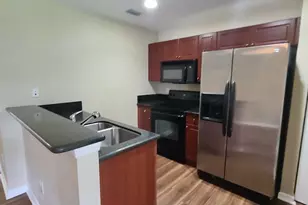 1955 Freeport Dr, Riviera Beach, FL 33404 - Photo 4