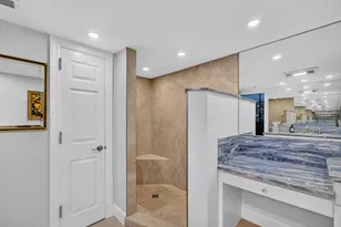 5280 N Ocean Dr, Singer Island, FL 33404 - Photo 34