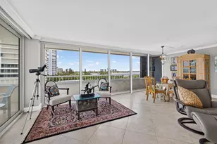 5280 N Ocean Dr, Singer Island, FL 33404 - Photo 20