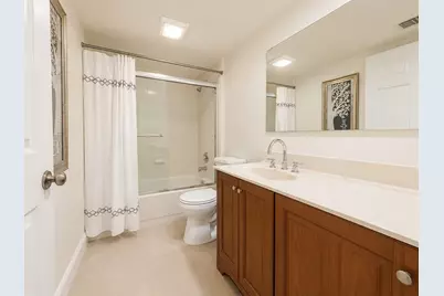 3516 Whitehall Drive #105, West Palm Beach, FL 33401 - Photo 14
