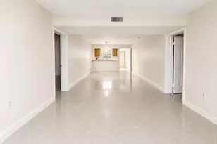 3516 Whitehall Dr, West Palm Beach, FL 33401 - Photo 6