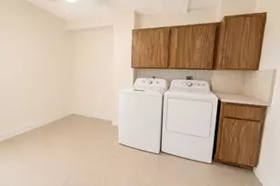 3516 Whitehall Dr, West Palm Beach, FL 33401 - Photo 18