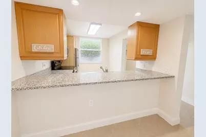 3516 Whitehall Drive #105, West Palm Beach, FL 33401 - Photo 4