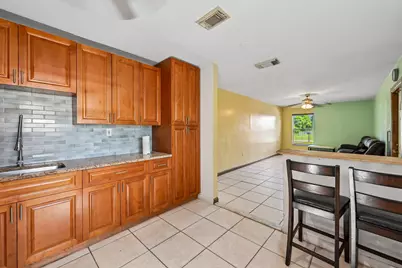 3400 Avenue S, Fort Pierce, FL 34947 - Photo 10